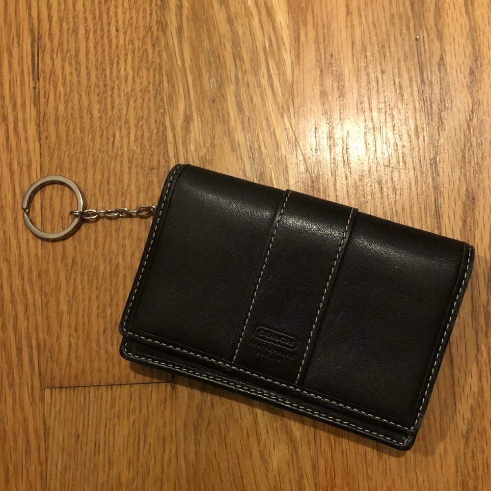 Black coach wallet with key chain
